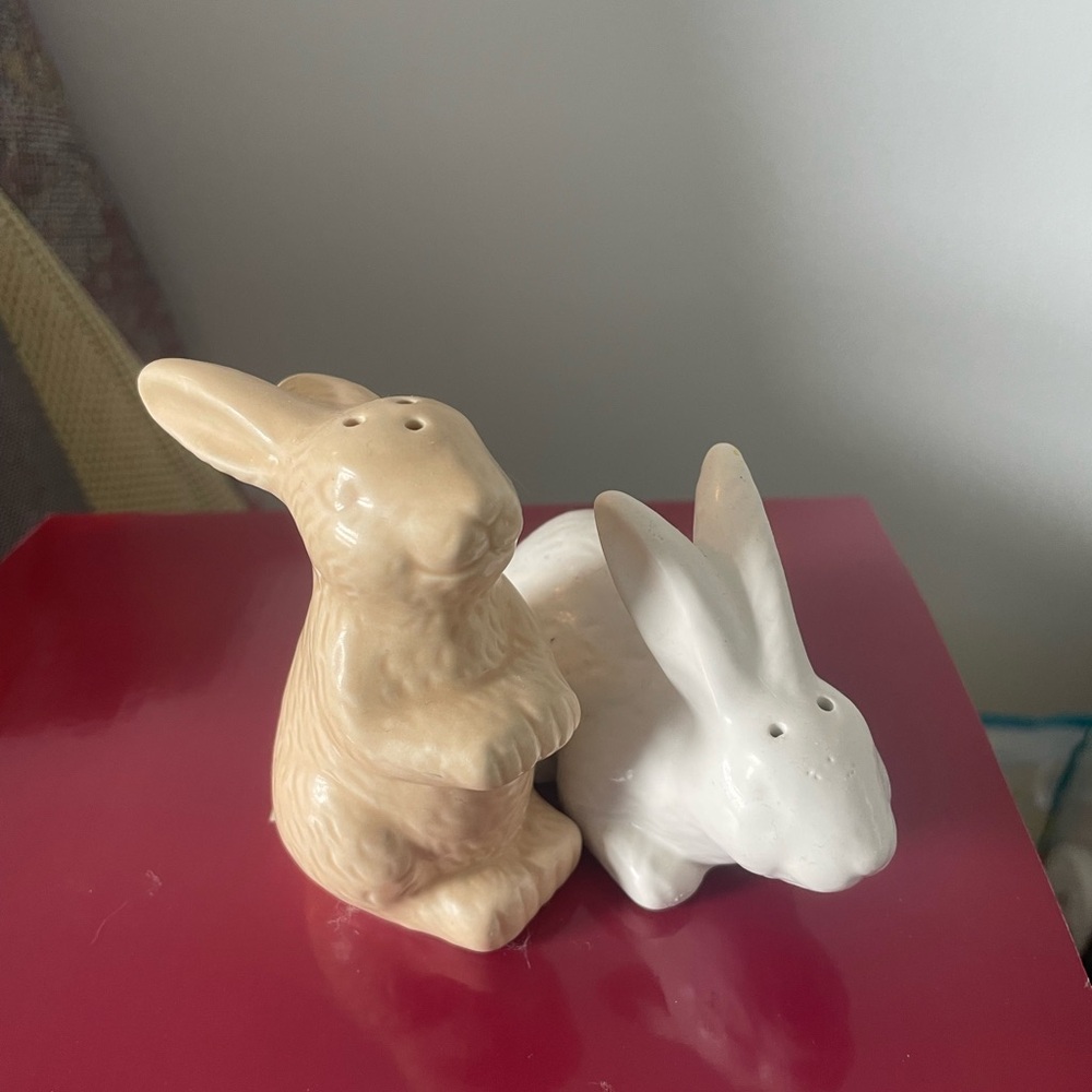 Charming Cream and White Bunny Salt and Pepper Shakers